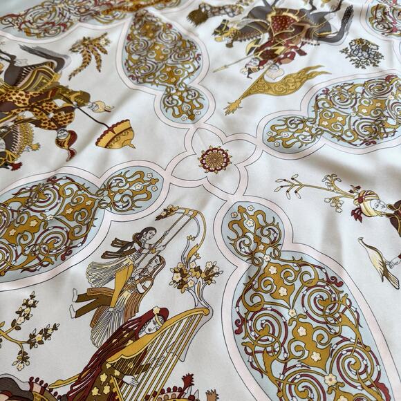 HERMÉS PARIS Poesie Persane 90cm Light Blue Persian Motif Silk Scarf - Picture 5 of 12